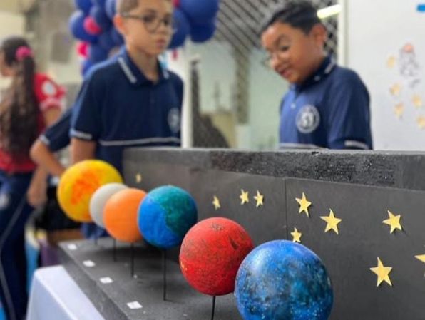 Foto de Colégio Intensivo - Bayeux